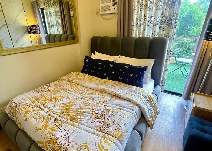 Two Bedroom With Huge Balcony Fully Furnished 70 Sqm Pasig *