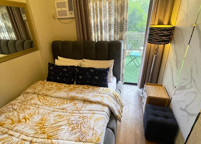 Two Bedroom With Huge Balcony Fully Furnished 70 Sqm Pasig * Manila