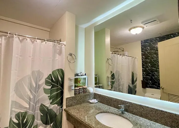 Two Bedroom With Huge Balcony Fully Furnished 70 Sqm Pasig