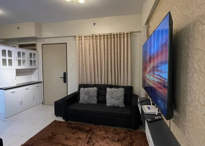 Two Bedroom With Huge Balcony Fully Furnished 70 Sqm Pasig