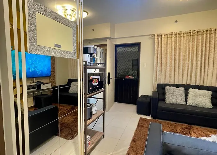 Two Bedroom With Huge Balcony Fully Furnished 70 Sqm Pasig * Manila